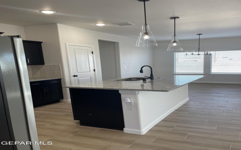 12708 Viendo Norte Drive, El Paso, TX 79934, 3 Bedrooms Bedrooms, ,2 BathroomsBathrooms,Residential,For Sale,12708 Viendo Norte Drive,895885
