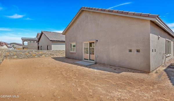 13071 Beccles Street, El Paso, TX 79928, 3 Bedrooms Bedrooms, ,2 BathroomsBathrooms,Residential,For Sale,13071 Beccles Street,906885