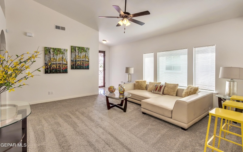 13071 Beccles Street, El Paso, TX 79928, 3 Bedrooms Bedrooms, ,2 BathroomsBathrooms,Residential,For Sale,13071 Beccles Street,906885