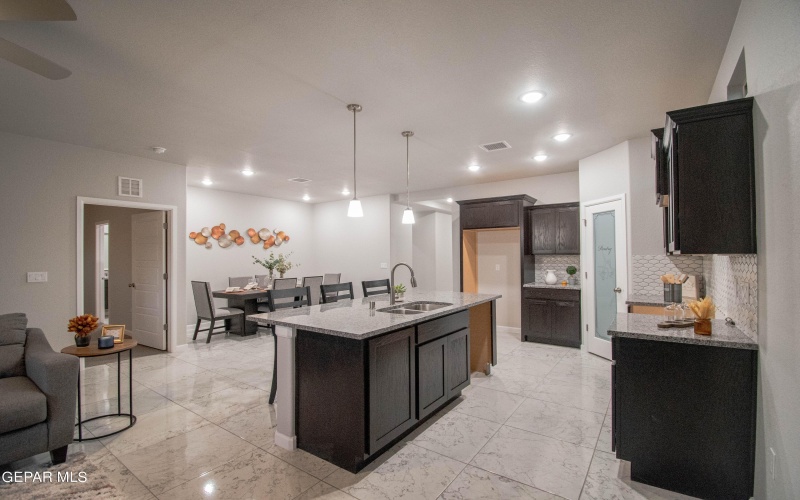 12325 Boiko Norte Way, El Paso, TX 79934, 3 Bedrooms Bedrooms, ,2 BathroomsBathrooms,Residential,For Sale,12325 Boiko Norte Way,896458
