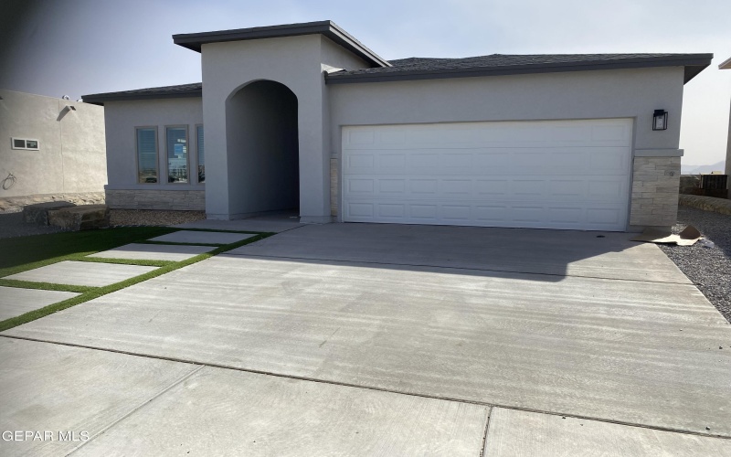 12325 Boiko Norte Way, El Paso, TX 79934, 3 Bedrooms Bedrooms, ,2 BathroomsBathrooms,Residential,For Sale,12325 Boiko Norte Way,896458