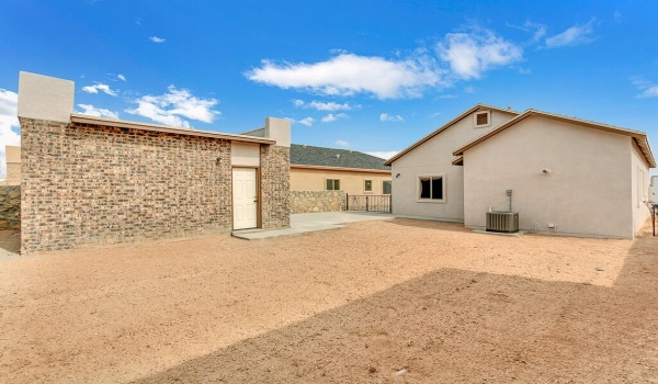 14333 Chris Zingo Lane, Horizon City, TX 79928, 3 Bedrooms Bedrooms, ,2 BathroomsBathrooms,Residential,For Sale,14333 Chris Zingo Lane,906887
