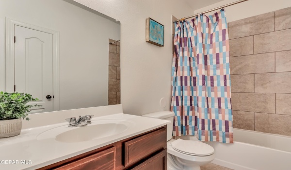 14325 Chris Zingo Lane, Horizon City, TX 79928, 3 Bedrooms Bedrooms, ,2 BathroomsBathrooms,Residential,For Sale,14325 Chris Zingo Lane,906903