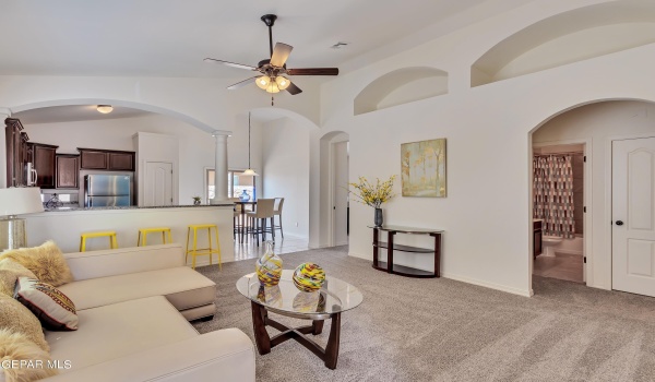14325 Chris Zingo Lane, Horizon City, TX 79928, 3 Bedrooms Bedrooms, ,2 BathroomsBathrooms,Residential,For Sale,14325 Chris Zingo Lane,906903