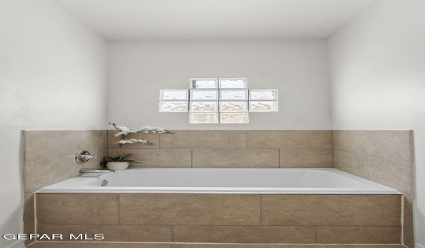 13613 Gatton Street, El Paso, TX 79928, 4 Habitaciones Habitaciones , ,2 BañosBaños,Residential,En Venta,13613 Gatton Street,896555