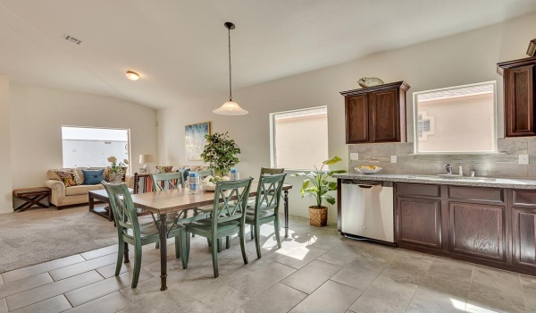 14321 Chris Zingo Lane, Horizon City, TX 79928, 3 Bedrooms Bedrooms, ,2 BathroomsBathrooms,Residential,For Sale,14321 Chris Zingo Lane,906904