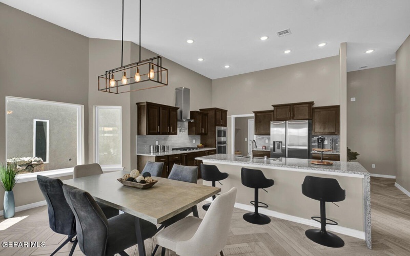 13397 Cinderford Avenue, Horizon City, TX 79928, 5 Habitaciones Habitaciones , ,3 BañosBaños,Residential,En Venta,13397 Cinderford Avenue,896644