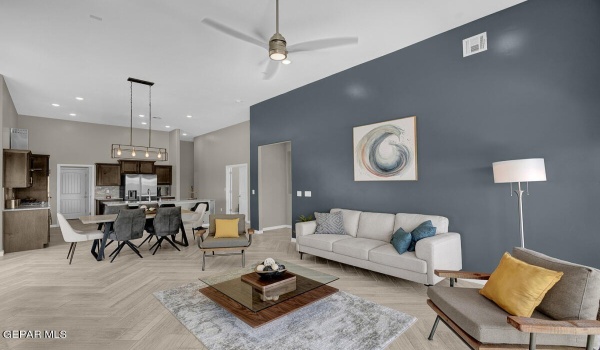 13397 Cinderford Avenue, Horizon City, TX 79928, 5 Habitaciones Habitaciones , ,3 BañosBaños,Residential,En Venta,13397 Cinderford Avenue,896644