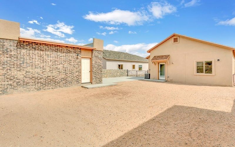 14329 Chris Zingo Lane, Horizon City, TX 79928, 3 Bedrooms Bedrooms, ,2 BathroomsBathrooms,Residential,For Sale,14329 Chris Zingo Lane,906948