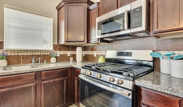 14332 Steve Joyce Parkway, Horizon City, TX 79928, 4 Habitaciones Habitaciones , ,2 BañosBaños,Residential,En Venta,14332 Steve Joyce Parkway,907182