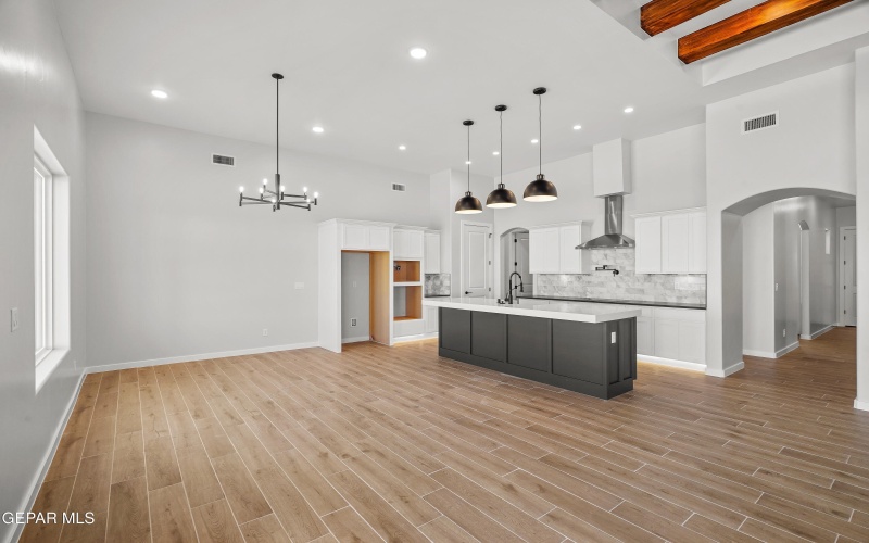 7351 Cimarron Rim Drive, El Paso, TX 79911, 4 Bedrooms Bedrooms, ,3 BathroomsBathrooms,Residential,For Sale,7351 Cimarron Rim Drive,907306