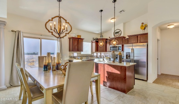 13677 Beobridge Avenue, El Paso, TX 79928, 4 Habitaciones Habitaciones , ,2 BañosBaños,Residential,En Venta,13677 Beobridge Avenue,896801