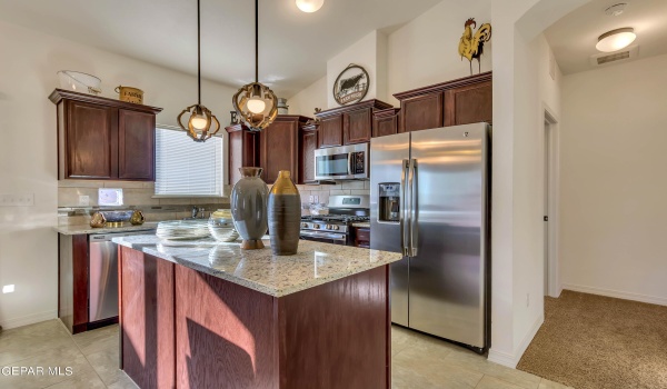 13677 Beobridge Avenue, El Paso, TX 79928, 4 Habitaciones Habitaciones , ,2 BañosBaños,Residential,En Venta,13677 Beobridge Avenue,896801