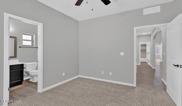 13357 Highworth Drive, El Paso, TX 79928, 3 Habitaciones Habitaciones , ,3 BañosBaños,Residential,En Venta,13357 Highworth Drive,897105