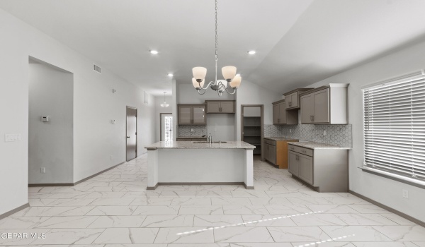 13945 Summer Valley Avenue, El Paso, TX 79928, 4 Habitaciones Habitaciones , ,3 BañosBaños,Residential,En Venta,13945 Summer Valley Avenue,907783