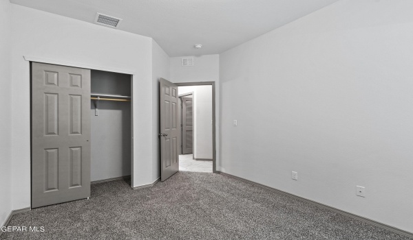 13945 Summer Valley Avenue, El Paso, TX 79928, 4 Habitaciones Habitaciones , ,3 BañosBaños,Residential,En Venta,13945 Summer Valley Avenue,907783