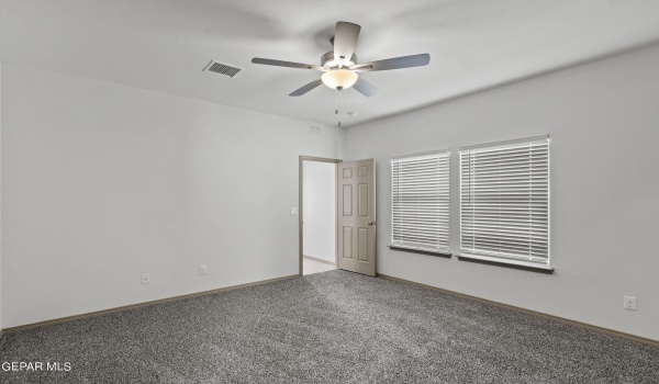 13989 Summer Valley Avenue, El Paso, TX 79928, 4 Habitaciones Habitaciones , ,3 BañosBaños,Residential,En Venta,13989 Summer Valley Avenue,907787