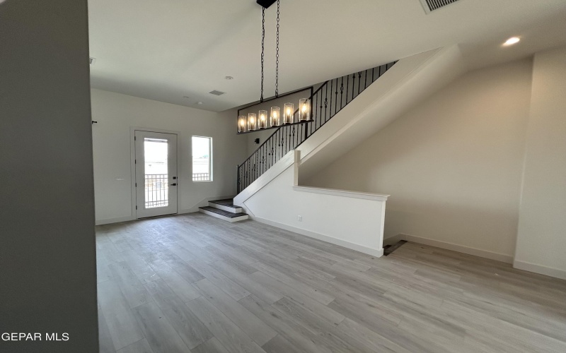 201 DESERT PASS Street unit: 6 #6, El Paso, TX 79912, 3 Bedrooms Bedrooms, ,3 BathroomsBathrooms,Residential,For Sale,201 DESERT PASS Street unit: 6,897890