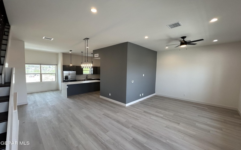 201 DESERT PASS Street unit: 6 #6, El Paso, TX 79912, 3 Bedrooms Bedrooms, ,3 BathroomsBathrooms,Residential,For Sale,201 DESERT PASS Street unit: 6,897890