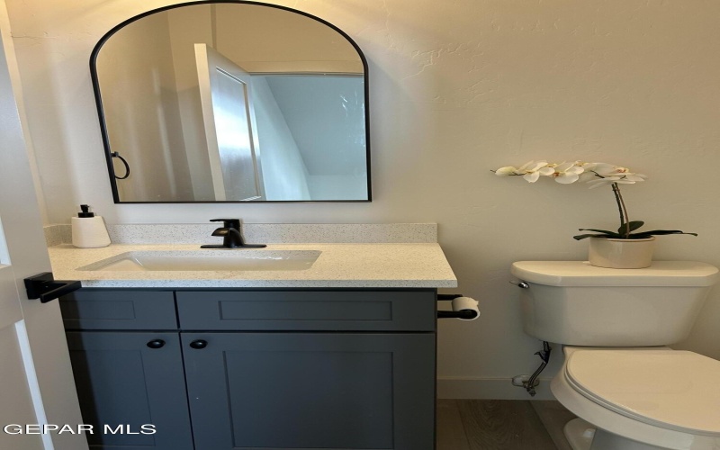 201 DESERT PASS Street unit: 5 #5, El Paso, TX 79912, 3 Bedrooms Bedrooms, ,3 BathroomsBathrooms,Residential,For Sale,201 DESERT PASS Street unit: 5,897901