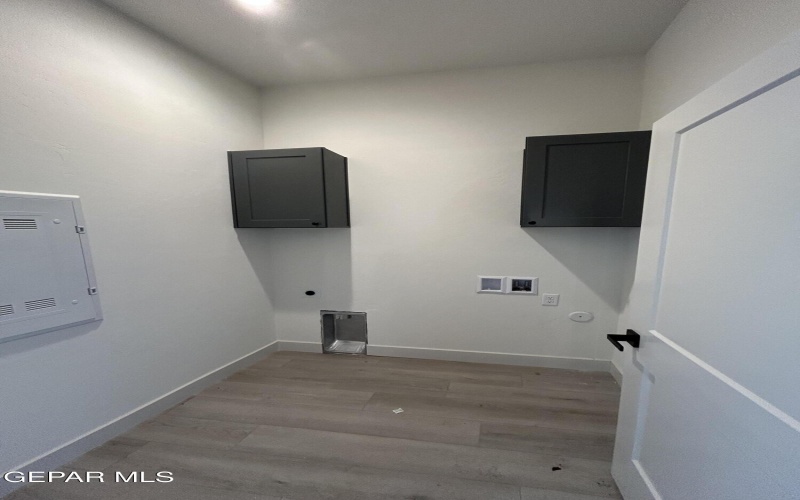 201 DESERT PASS Street unit: 5 #5, El Paso, TX 79912, 3 Bedrooms Bedrooms, ,3 BathroomsBathrooms,Residential,For Sale,201 DESERT PASS Street unit: 5,897901