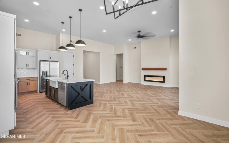 13008 Pontesbury Drive, El Paso, TX 79928, 4 Habitaciones Habitaciones , ,3 BañosBaños,Residential,En Venta,13008 Pontesbury Drive,907826