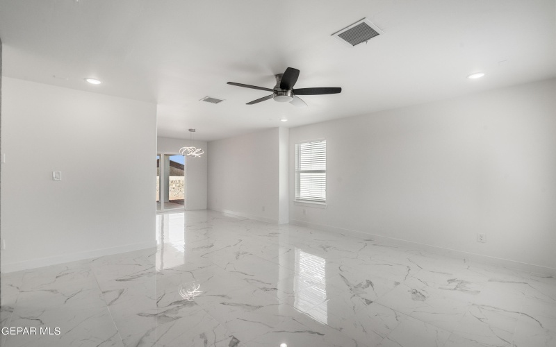 15225 Gauge Court, El Paso, TX 79938, 3 Habitaciones Habitaciones , ,2 BañosBaños,Residential,En Venta,15225 Gauge Court,907945