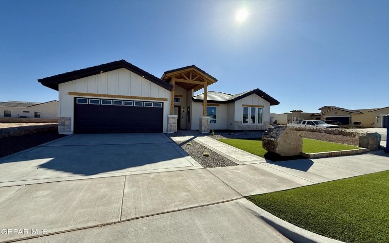 900 Bilton Place, Horizon City, TX 79928, 4 Bedrooms Bedrooms, ,3 BathroomsBathrooms,Residential,For Sale,900 Bilton Place,899056