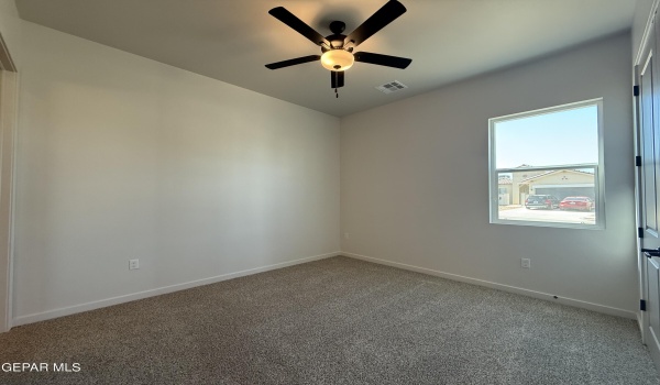 900 Bilton Place, Horizon City, TX 79928, 4 Habitaciones Habitaciones , ,3 BañosBaños,Residential,En Venta,900 Bilton Place,899056