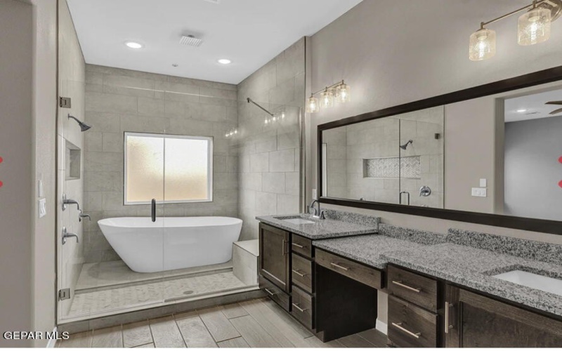3772 Model Ln, El Paso, TX 79938, 4 Bedrooms Bedrooms, ,2 BathroomsBathrooms,Residential,For Sale,3772 Model Ln,899196