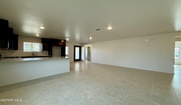 628 Danube Drive, Horizon City, TX 79928, 4 Habitaciones Habitaciones , ,2 BañosBaños,Residential,En Venta,628 Danube Drive,908301
