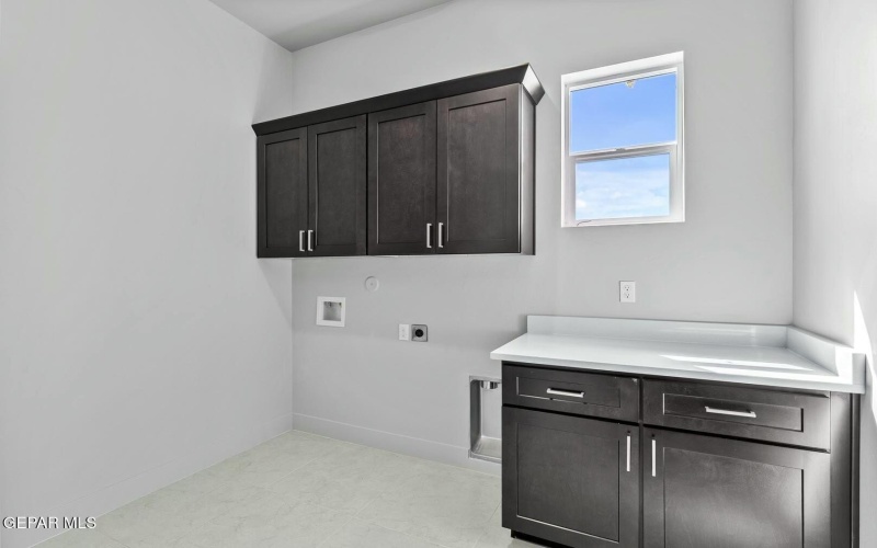 947 Bromyard Drive, Horizon City, TX 79928, 4 Habitaciones Habitaciones , ,3 BañosBaños,Residential,En Venta,947 Bromyard Drive,900444