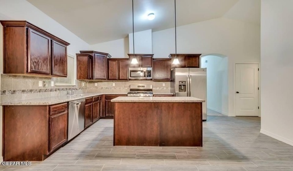 13804 Vicky Brewer Avenue, El Paso, TX 79928, 3 Habitaciones Habitaciones , ,2 BañosBaños,Residential,En Venta,13804 Vicky Brewer Avenue,900772