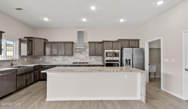 13272 Coldham Street, Horizon City, TX 79928, 6 Habitaciones Habitaciones , ,5 BañosBaños,Residential,En Venta,13272 Coldham Street,901982