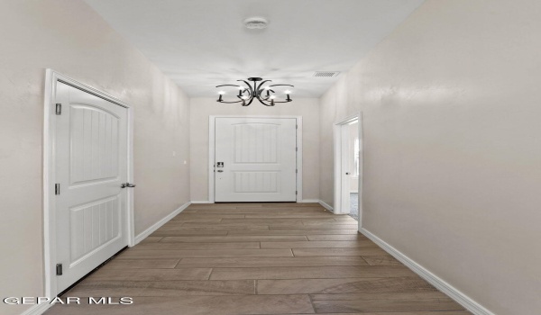 13272 Coldham Street, Horizon City, TX 79928, 6 Habitaciones Habitaciones , ,5 BañosBaños,Residential,En Venta,13272 Coldham Street,901982