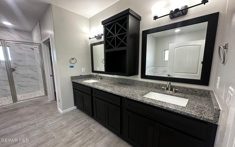 1751 Eased Street, El Paso, TX 79928, 5 Bedrooms Bedrooms, ,2 BathroomsBathrooms,Residential,For Sale,1751 Eased Street,902088