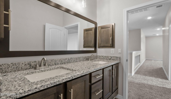 927 Bromyard, Horizon City, TX 79928, 6 Bedrooms Bedrooms, ,5 BathroomsBathrooms,Residential,For Sale,927 Bromyard,902751