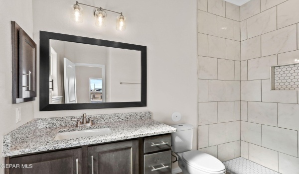 927 Bromyard, Horizon City, TX 79928, 6 Bedrooms Bedrooms, ,5 BathroomsBathrooms,Residential,For Sale,927 Bromyard,902751