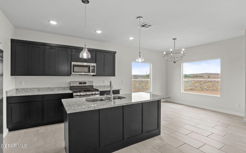 12037 Iron Hollow Street, Socorro, TX 79927, 4 Bedrooms Bedrooms, ,2 BathroomsBathrooms,Residential,For Sale,12037 Iron Hollow Street,904465