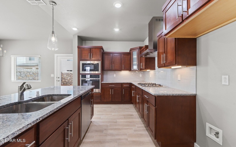 51090 Desert Sunflower Avenue, El Paso, TX 79934, 3 Bedrooms Bedrooms, ,2 BathroomsBathrooms,Residential,For Sale,51090 Desert Sunflower Avenue,904899