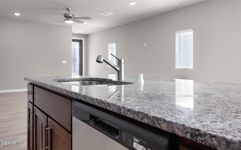 51090 Desert Sunflower Avenue, El Paso, TX 79934, 3 Bedrooms Bedrooms, ,2 BathroomsBathrooms,Residential,For Sale,51090 Desert Sunflower Avenue,904899