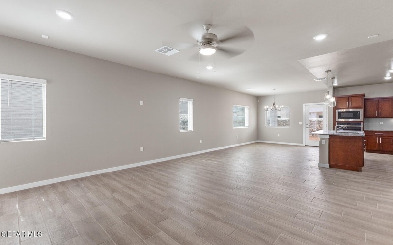 51090 Desert Sunflower Avenue, El Paso, TX 79934, 3 Bedrooms Bedrooms, ,2 BathroomsBathrooms,Residential,For Sale,51090 Desert Sunflower Avenue,904899