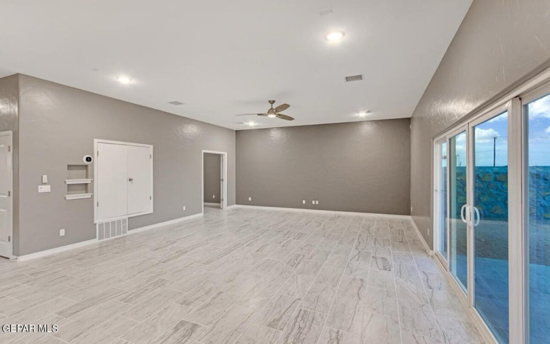 128 Dawson Street, Sunland Park, NM 88063, 5 Bedrooms Bedrooms, ,3 BathroomsBathrooms,Residential,For Sale,128 Dawson Street,905368