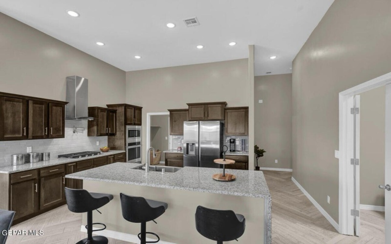 185 White Oaks Trail, Sunland Park, NM 88063, 4 Bedrooms Bedrooms, ,2 BathroomsBathrooms,Residential,For Sale,185 White Oaks Trail,905378