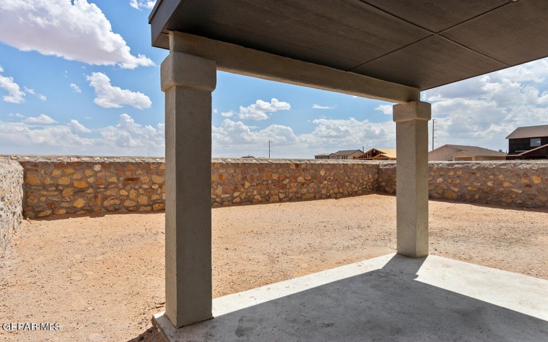165 White Oaks Trail, Sunland Park, NM 88063, 5 Bedrooms Bedrooms, ,3 BathroomsBathrooms,Residential,For Sale,165 White Oaks Trail,905396