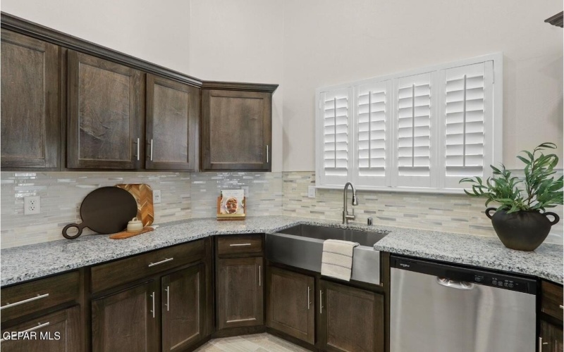 116 Dawson Street, Sunland Park, NM 88063, 4 Habitaciones Habitaciones , ,3 BañosBaños,Residential,En Venta,116 Dawson Street,905397