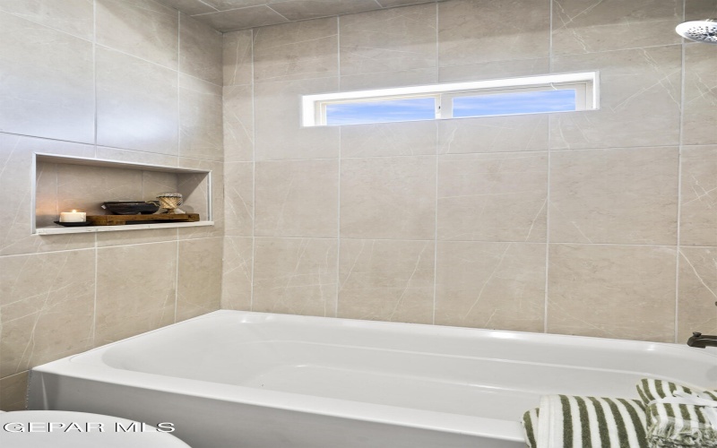 925 Pettus Place, El Paso, TX 79928, 4 Bedrooms Bedrooms, ,2 BathroomsBathrooms,Residential,For Sale,925 Pettus Place,900048