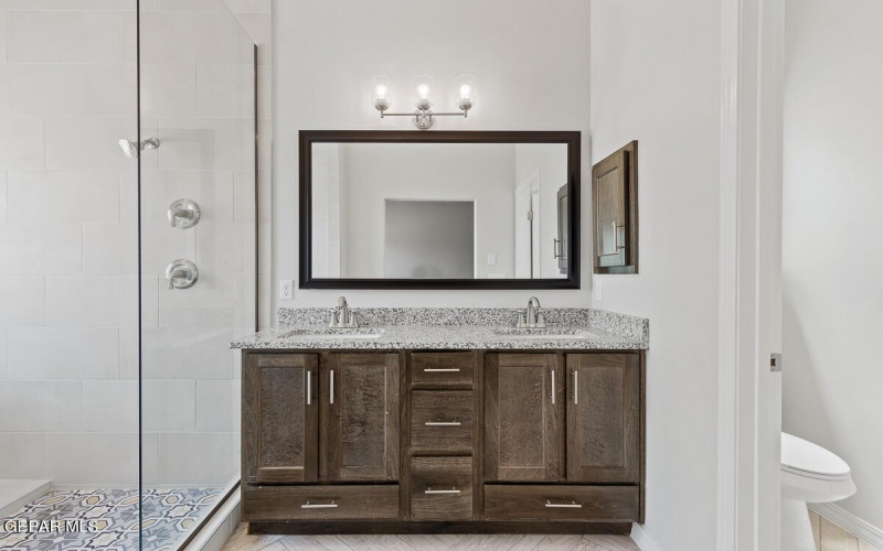 189 White Oaks Trail, Sunland Park, NM 88063, 5 Bedrooms Bedrooms, ,3 BathroomsBathrooms,Residential,For Sale,189 White Oaks Trail,905405