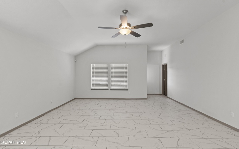 1233 Golden Summer Place, El Paso, TX 79928, 4 Habitaciones Habitaciones , ,3 BañosBaños,Residential,En Venta,1233 Golden Summer Place,911498