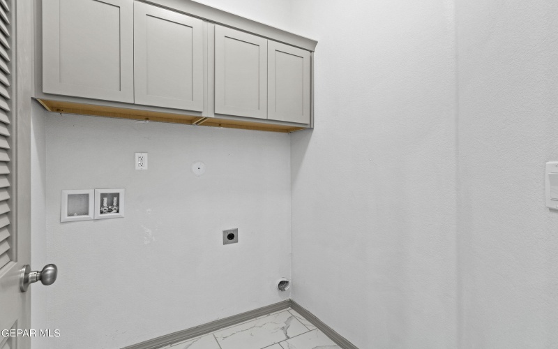 1233 Golden Summer Place, El Paso, TX 79928, 4 Habitaciones Habitaciones , ,3 BañosBaños,Residential,En Venta,1233 Golden Summer Place,911498